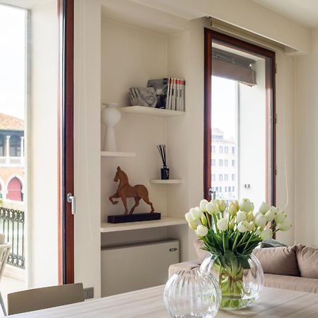 Grand Canal Luxury Apartment With Terrace R&R Veneza Exterior foto